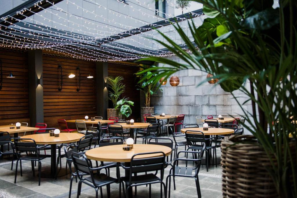 Photo - Molina Lario