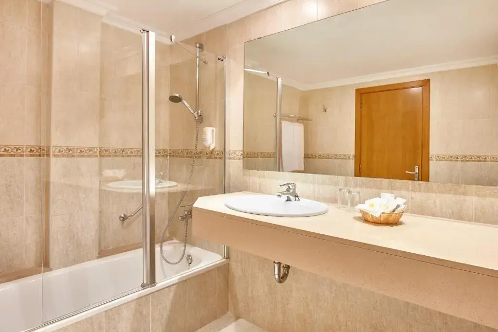 Photo - Universal Castell Royal Hotel 