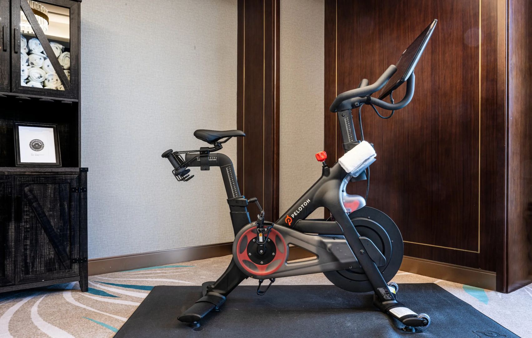 Photo - Blossom Hotel Houston, Curio Collection by Hilton