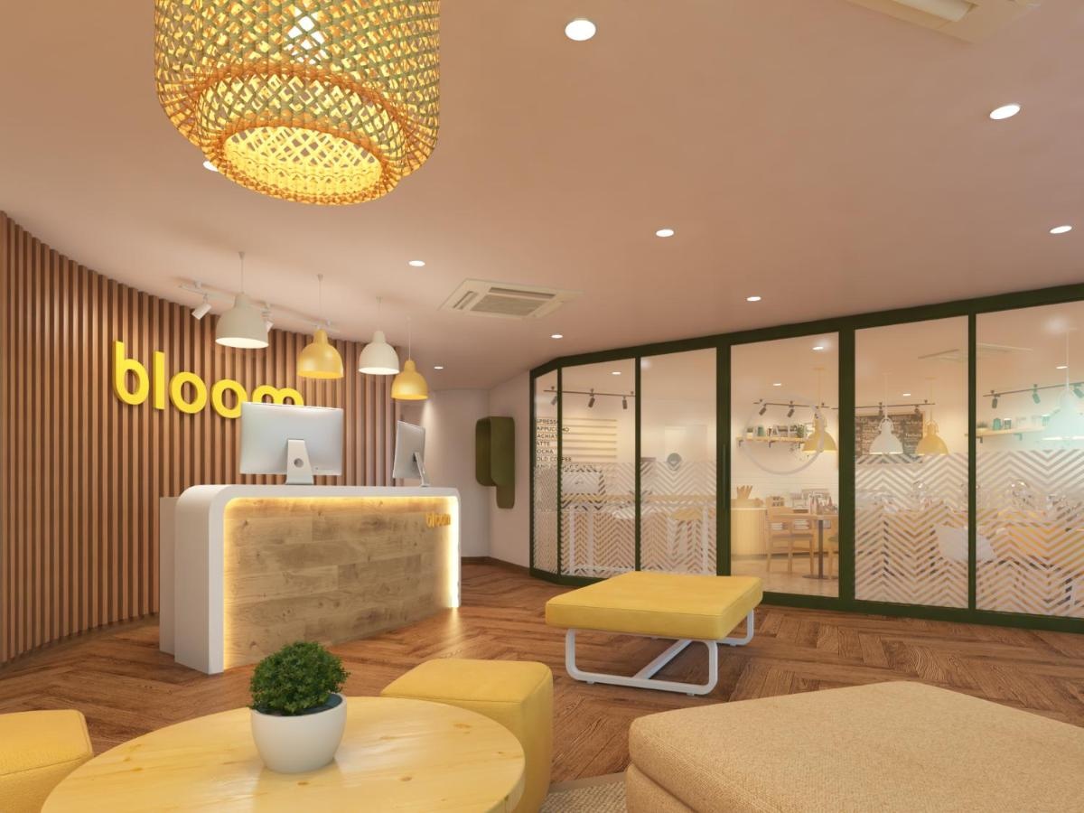 Bloom Hotel - Sector 19