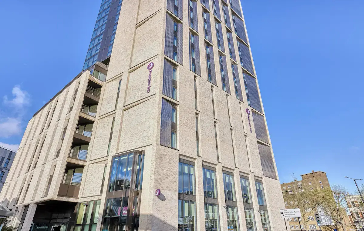 Photo - Westferry
