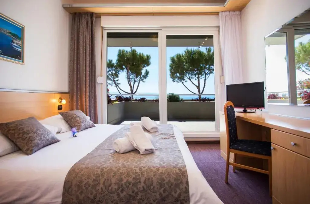 Photo - Hotel More