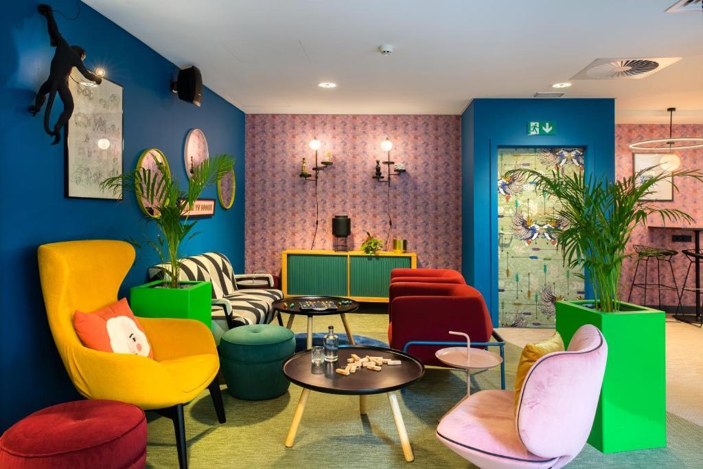 Photo - B&B HOTEL Brussels Centre Louise