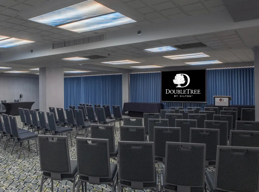 Photo - DoubleTree by Hilton Hotel Jacksonville Airport
