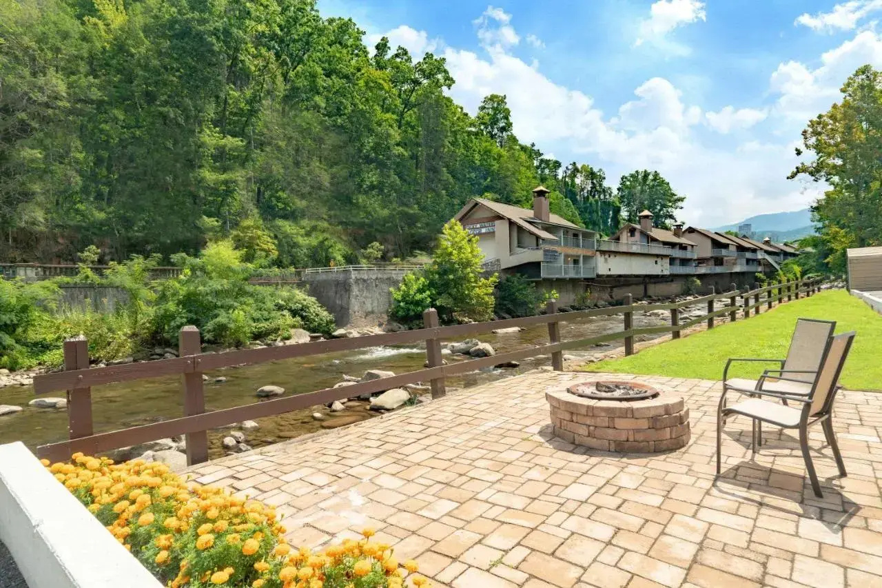 Photo - Gatlinburg River Inn