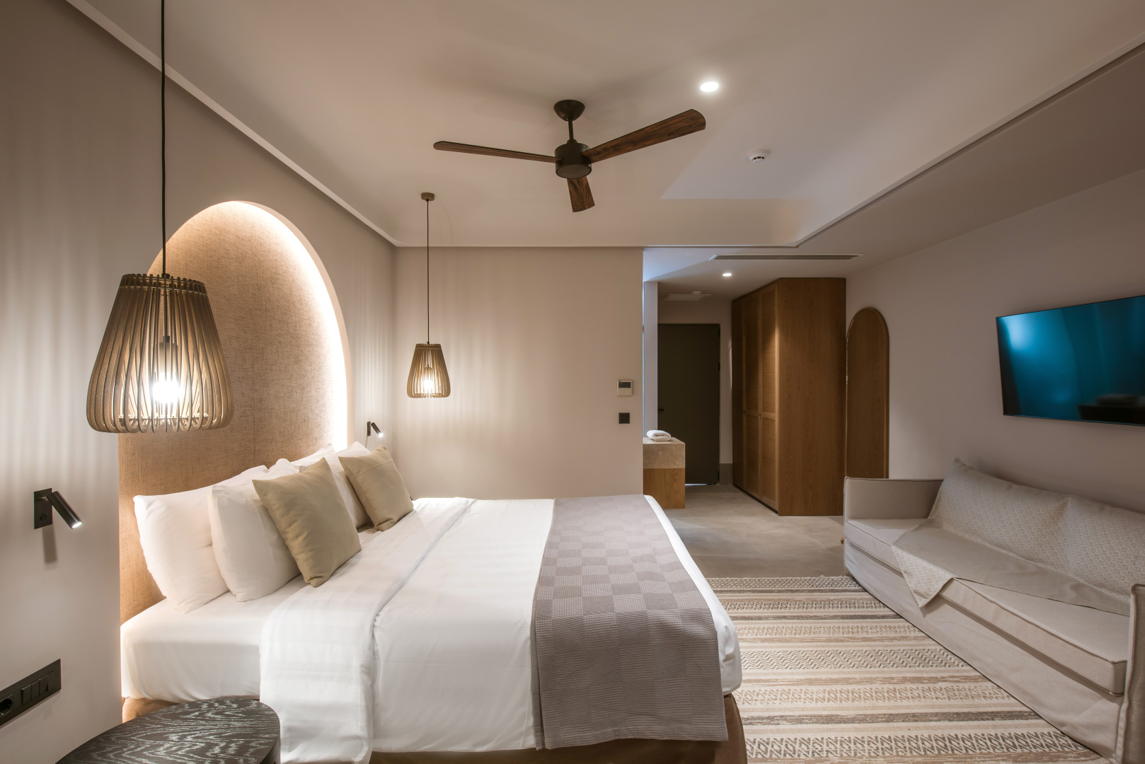 Paralos Venus Suites - Adults Only, Bild 2 von 20