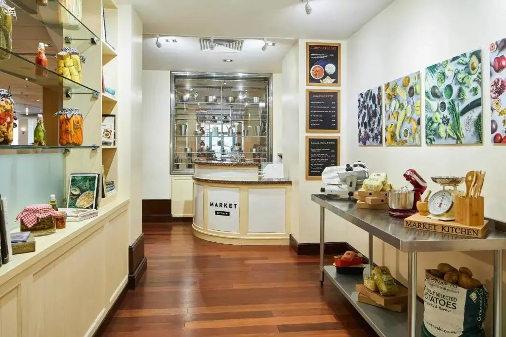 Photo - Delta Hotels by Marriott Heathrow Windsor