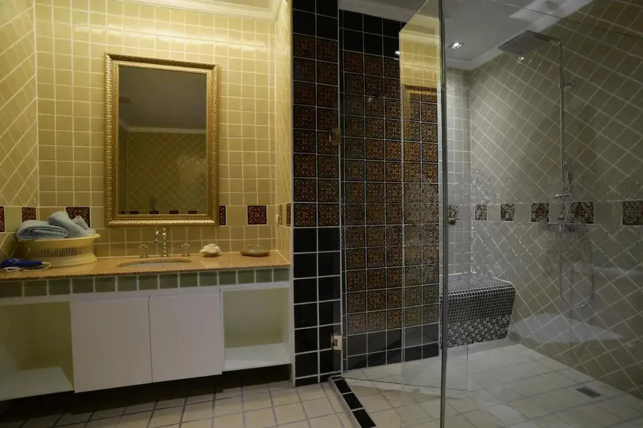 Foto - At Pingnakorn Huaykaew