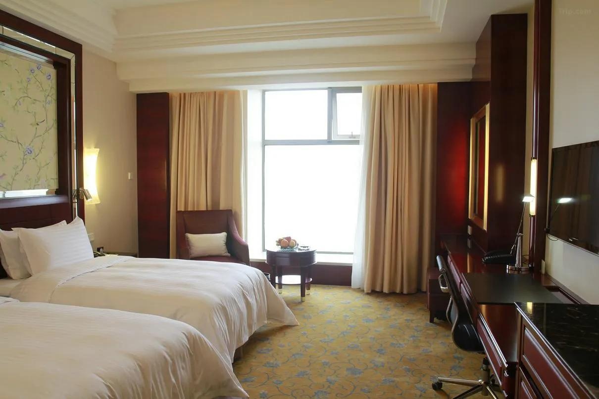 Xiaogan Yuji Grand Hotel