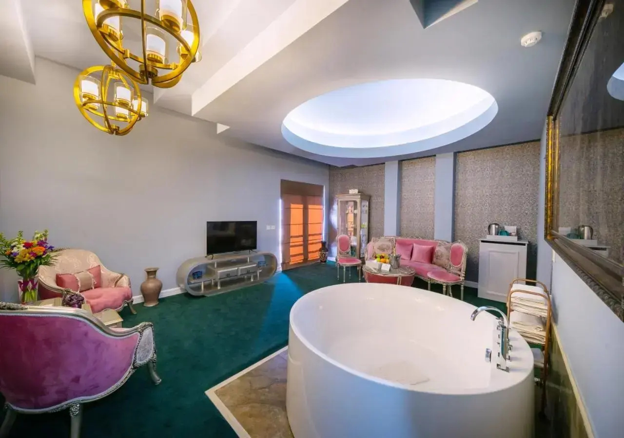 Photo - Phoenicia Comfort Hotel