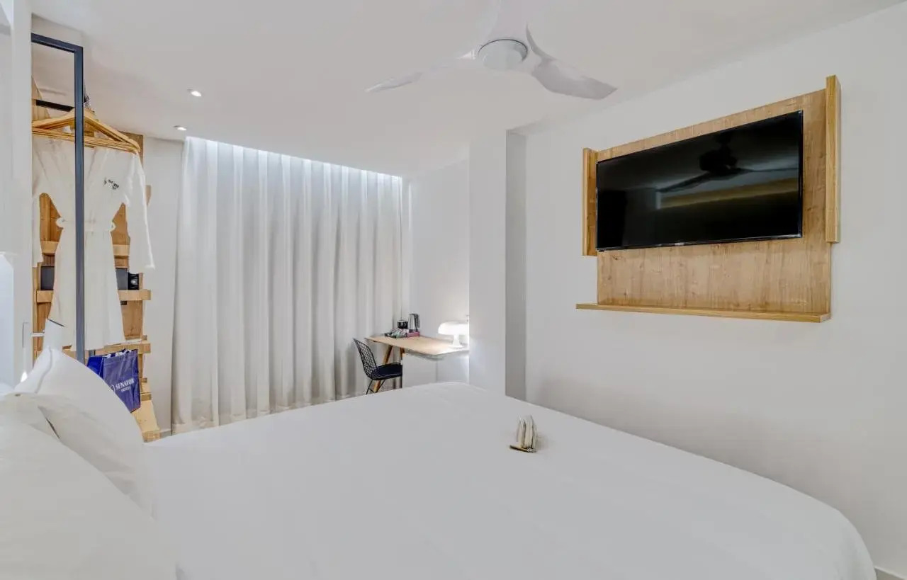 Photo - Senator Cala Millor