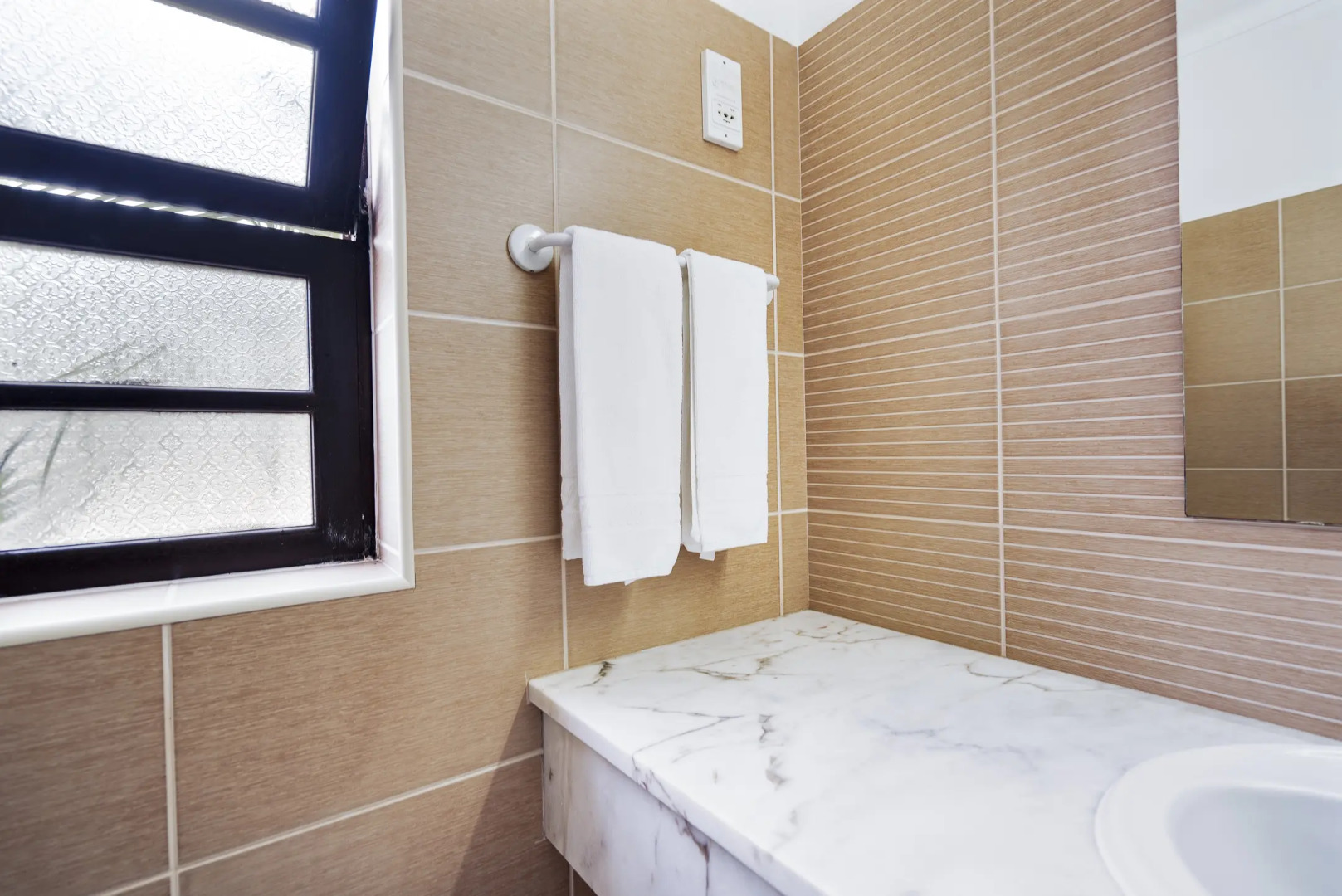 Photo - Colina Village