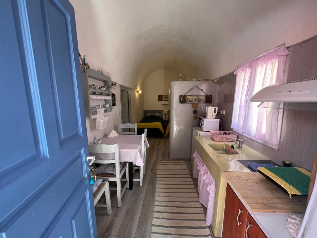 Photo - Emmantina Houses