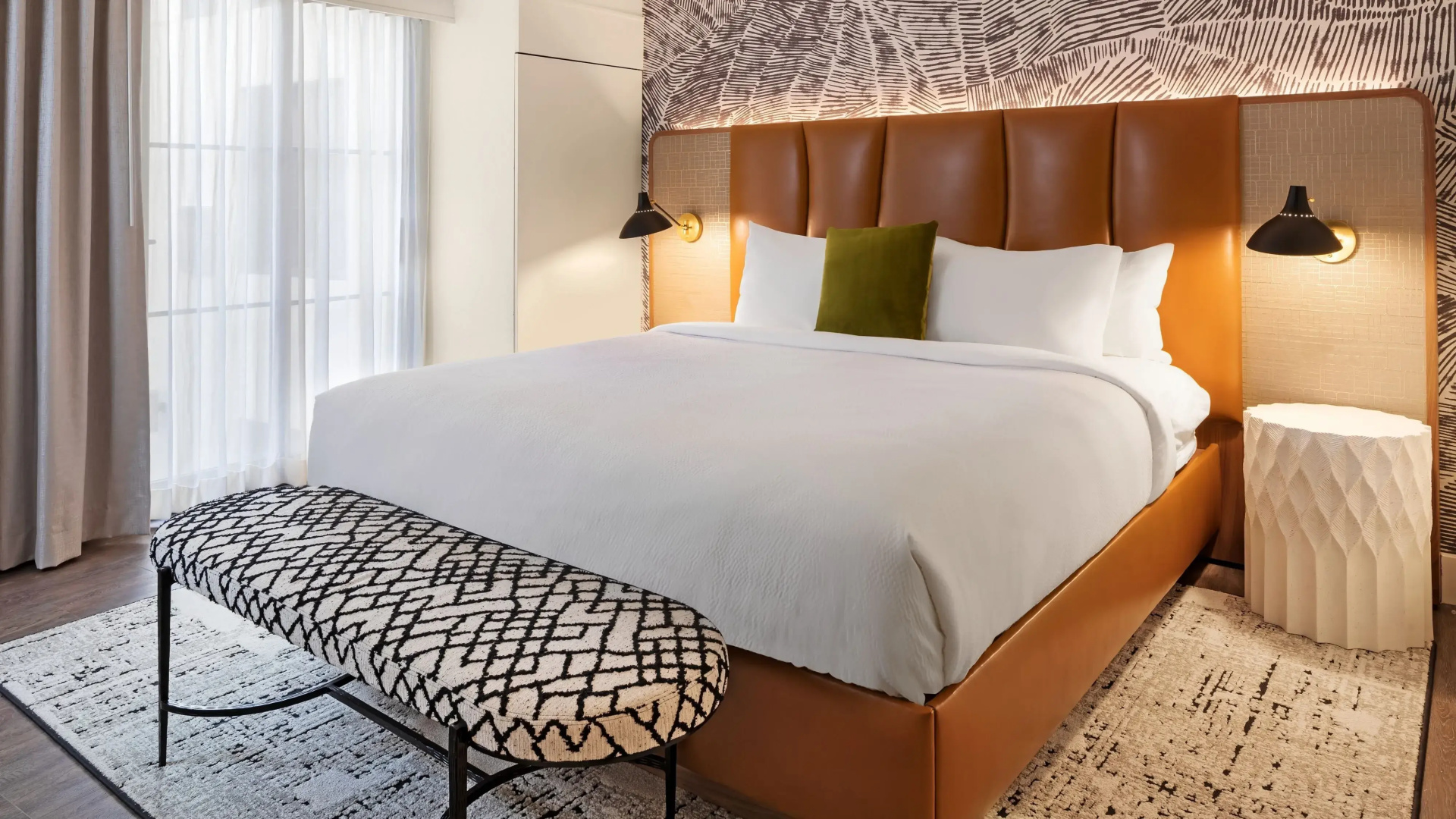 Photo - Burton House, Beverly Hills, A Tribute Portfolio Hotel