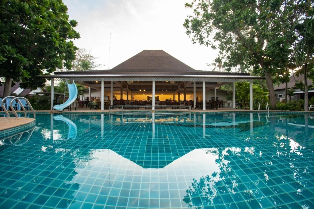 Photo - Southern Lanta Resort Hotel
