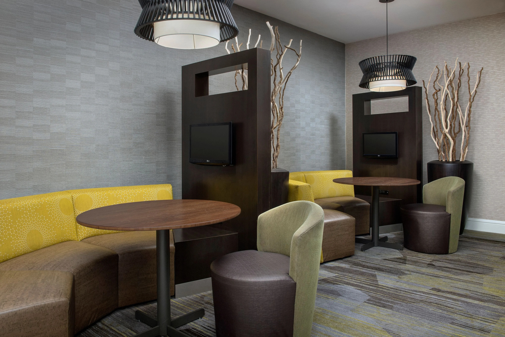 Photo - Courtyard by Marriott Portland Tigard