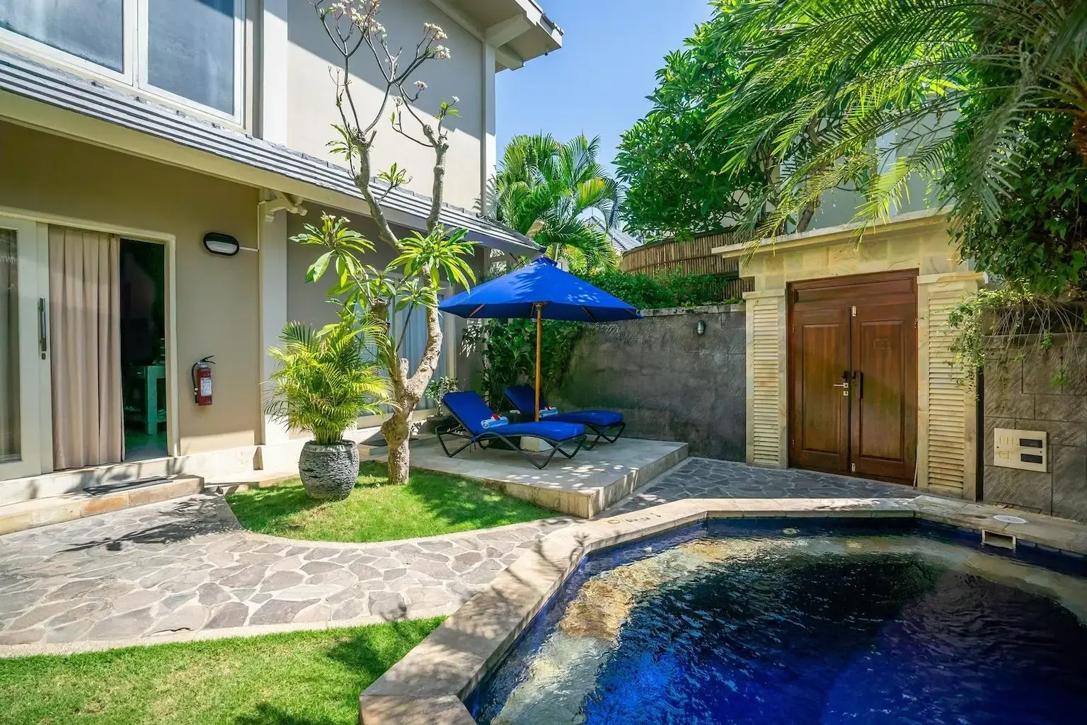 Photo - Lovina Beachhouse Villas