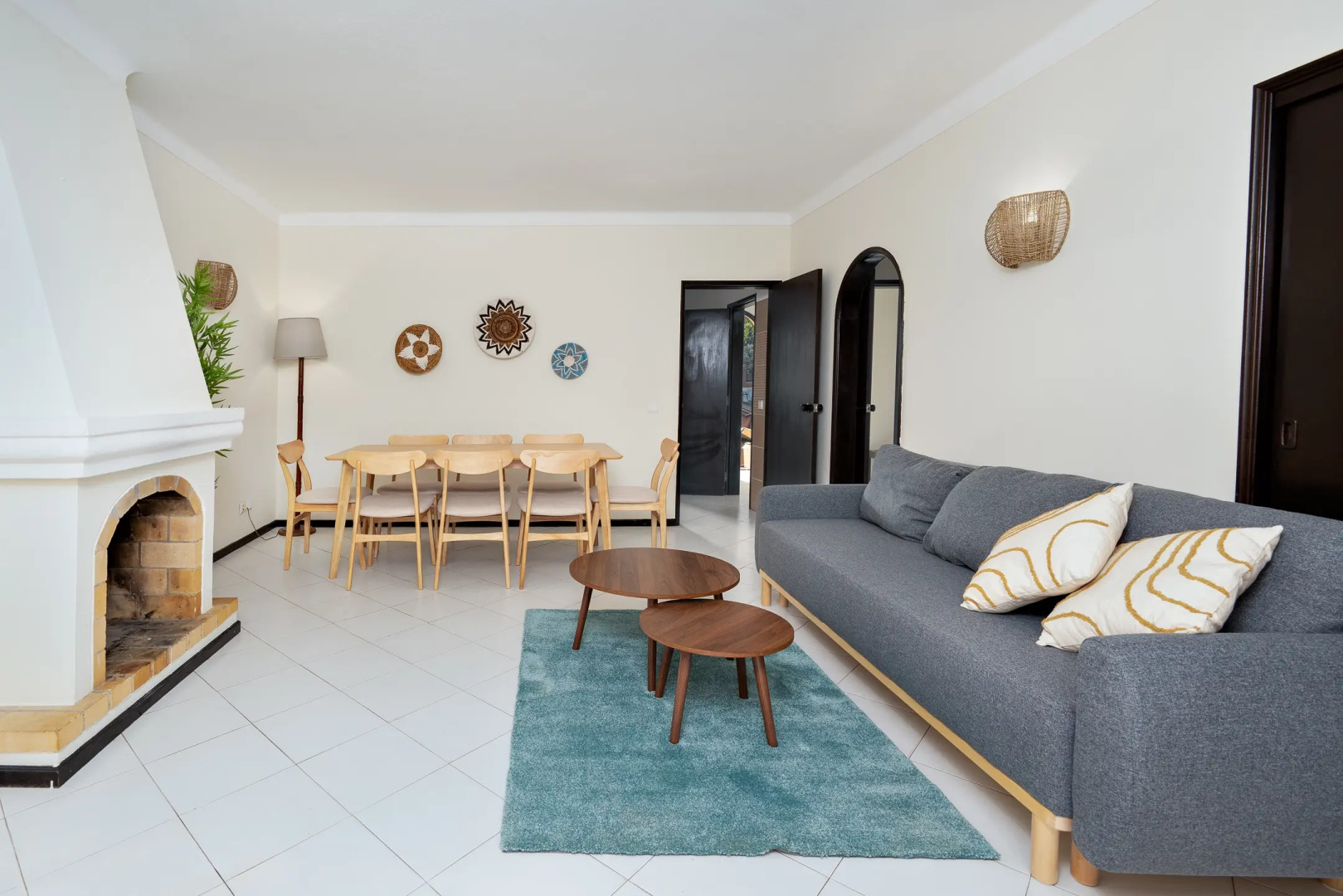 Photo - Colina Village