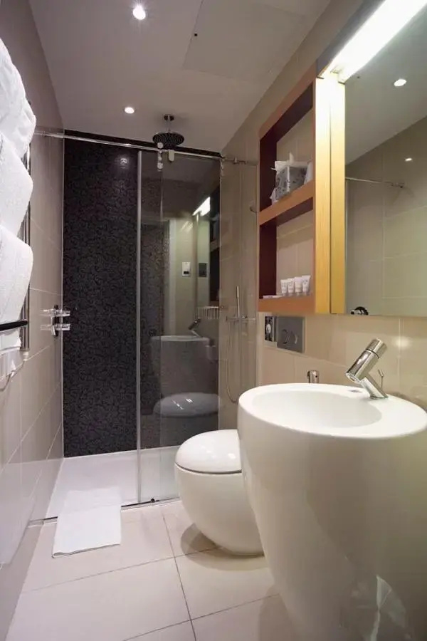Photo - ibis Styles London Gloucester Road