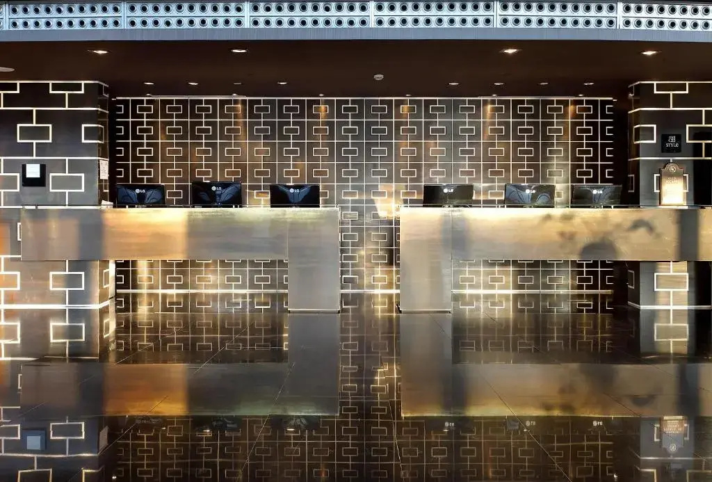 Photo - Eurostars Madrid Tower