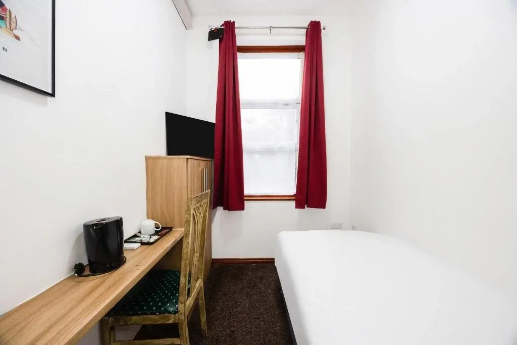 Photo - Arinza Hotel, London Ilford