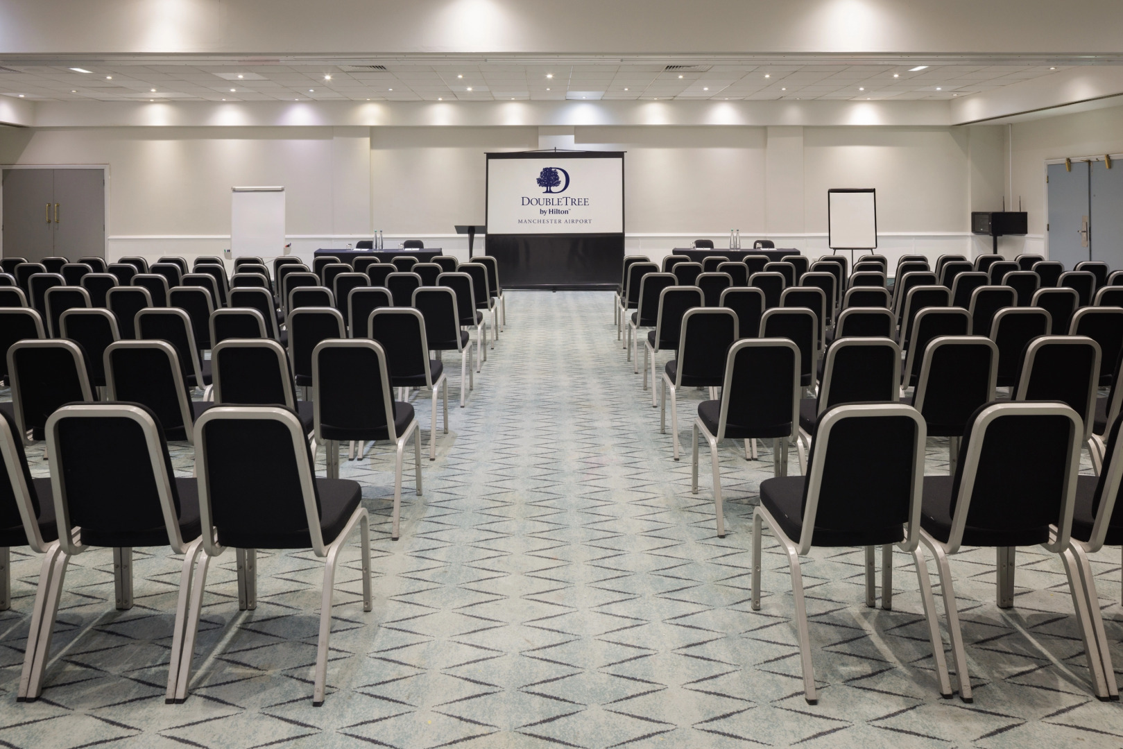 Photo - DoubleTree by Hilton Manchester Airport