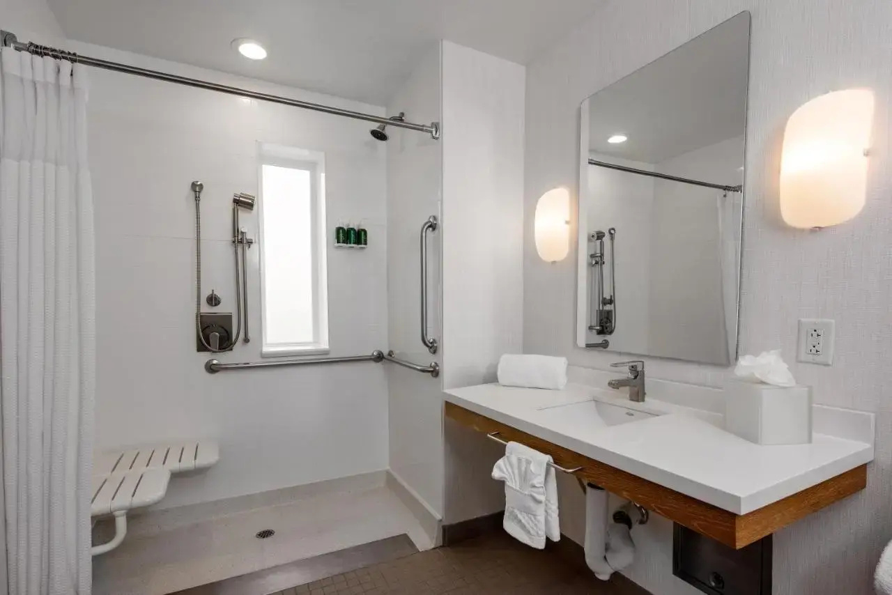 Photo - SpringHill Suites by Marriott Oceanside Beach