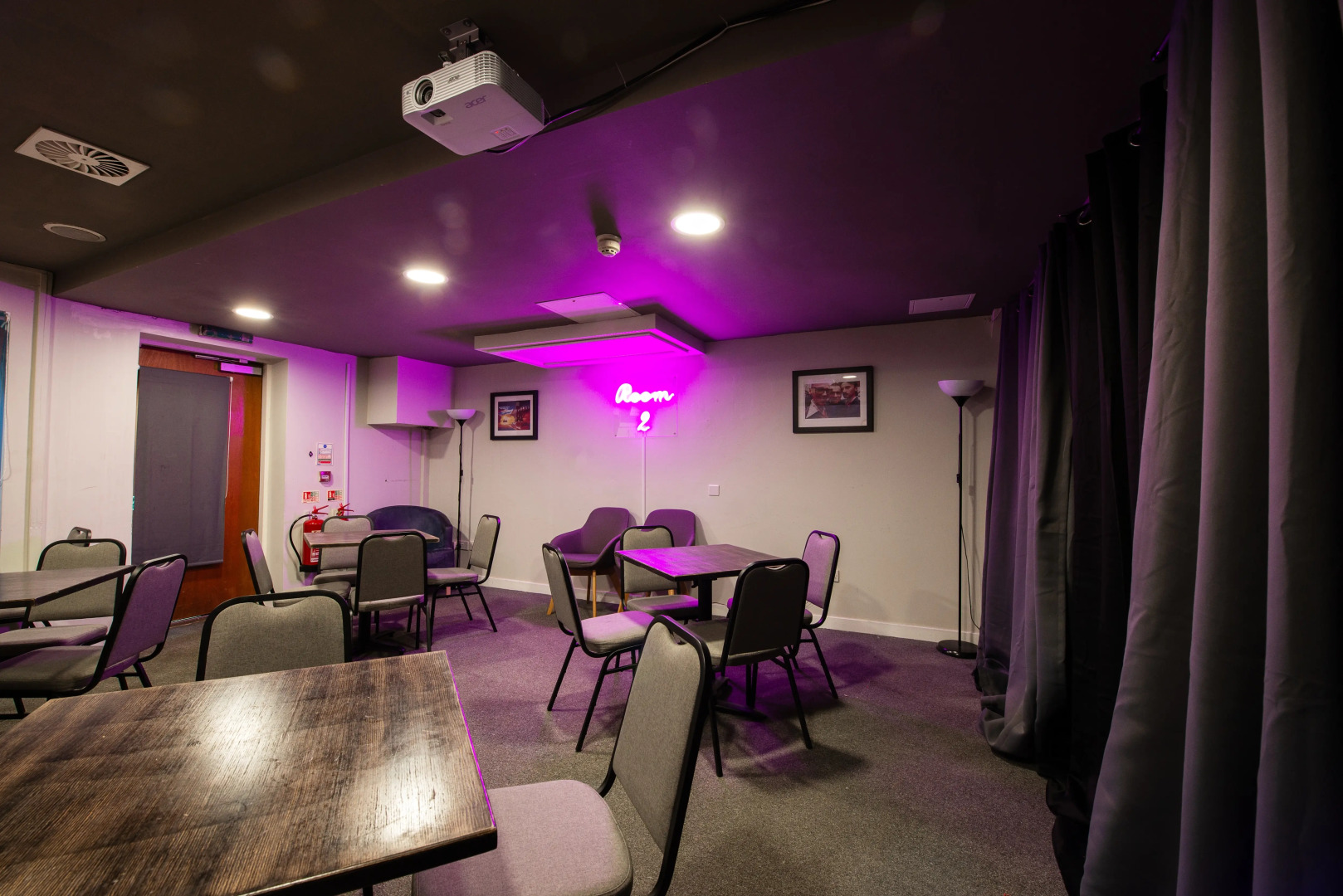 Photo - a&o Edinburgh City