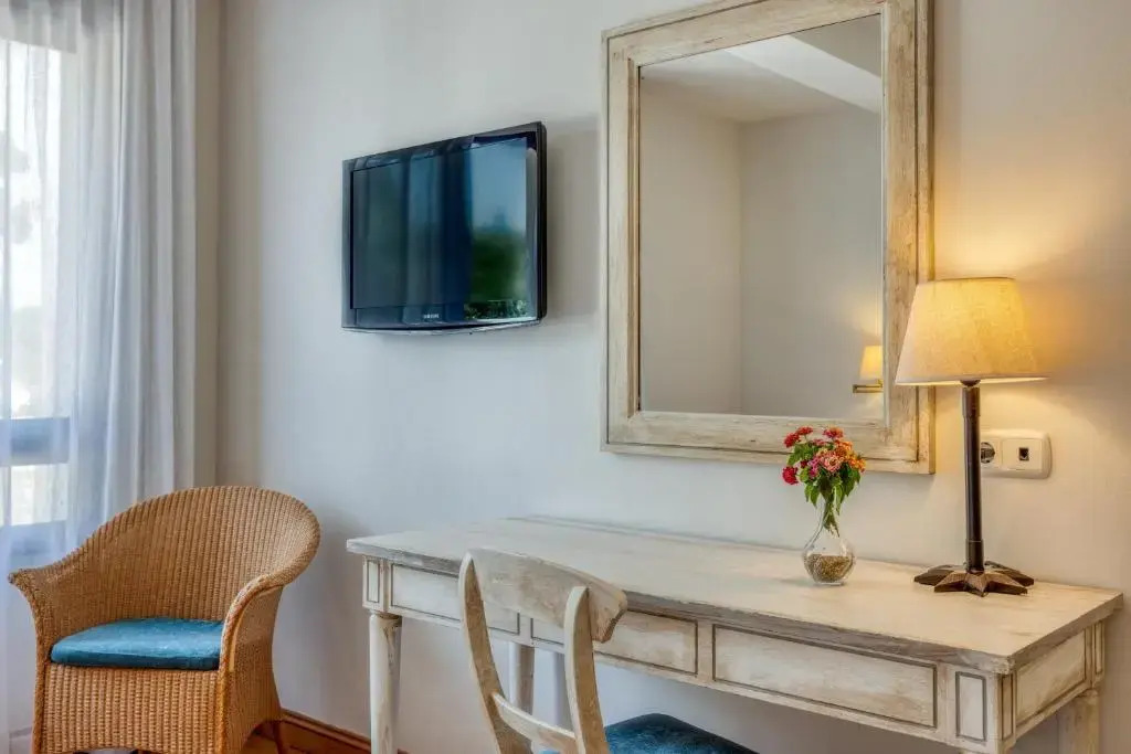 Photo - AZZ Guadacorte Campo de Gibraltar