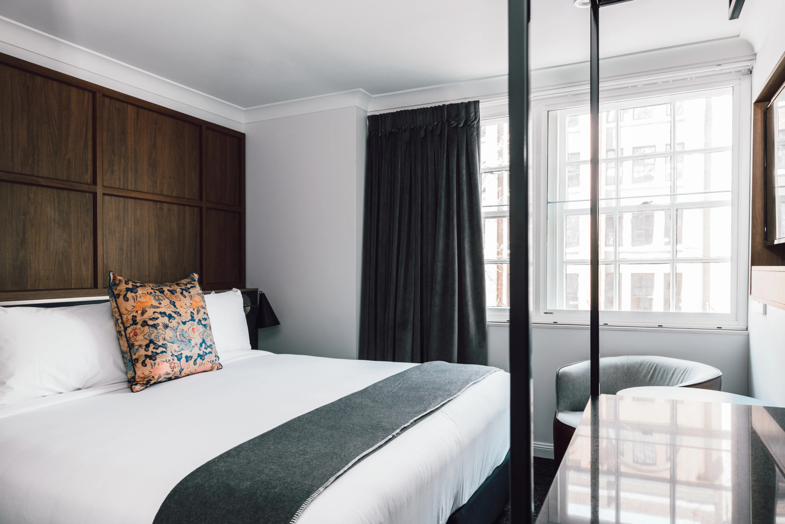 Photo - Veriu Central