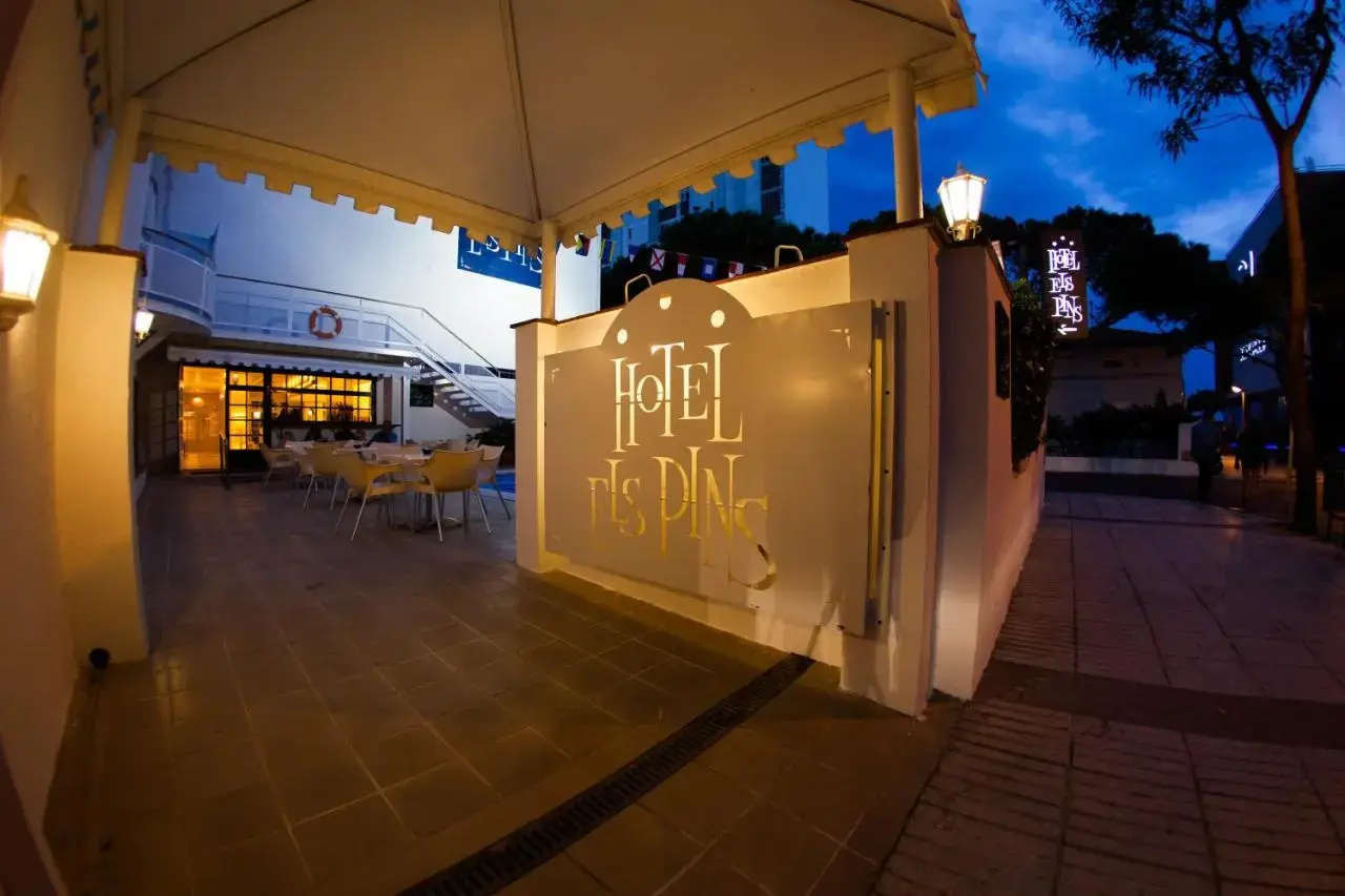 Photo - Hotel Els Pins