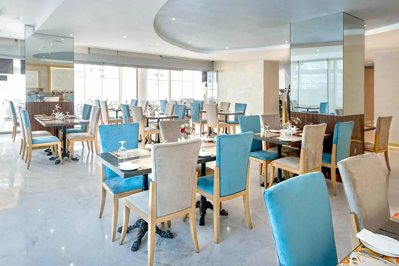 Photo - Social Hotel