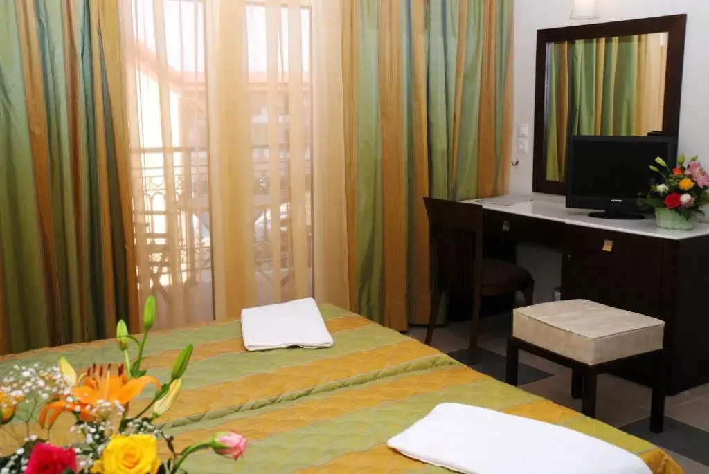 Photo - Majestic Hotel & Spa