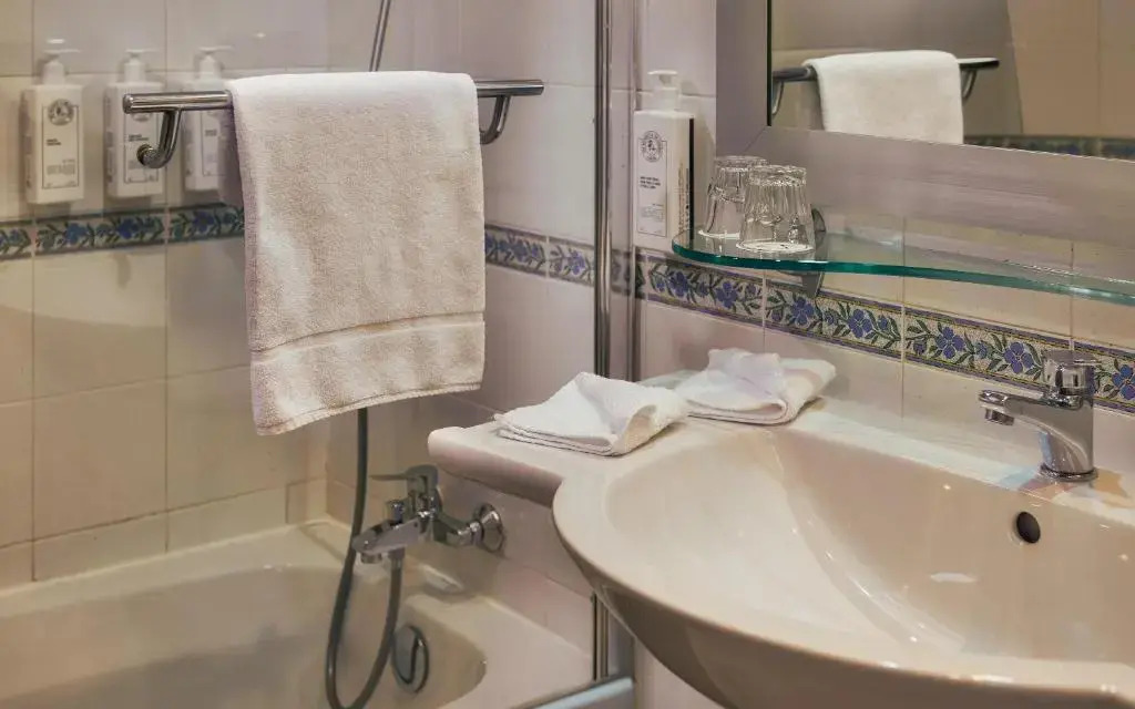 Photo - Verdi St George's Bay Marina