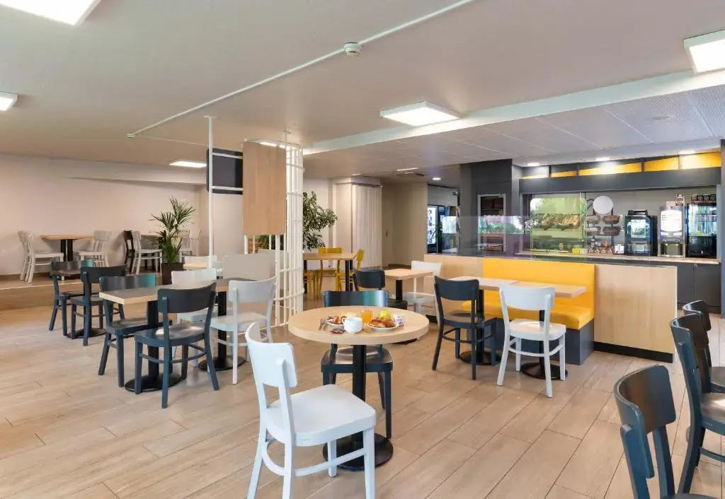 Foto - B&B HOTEL Lyon Centre Monplaisir