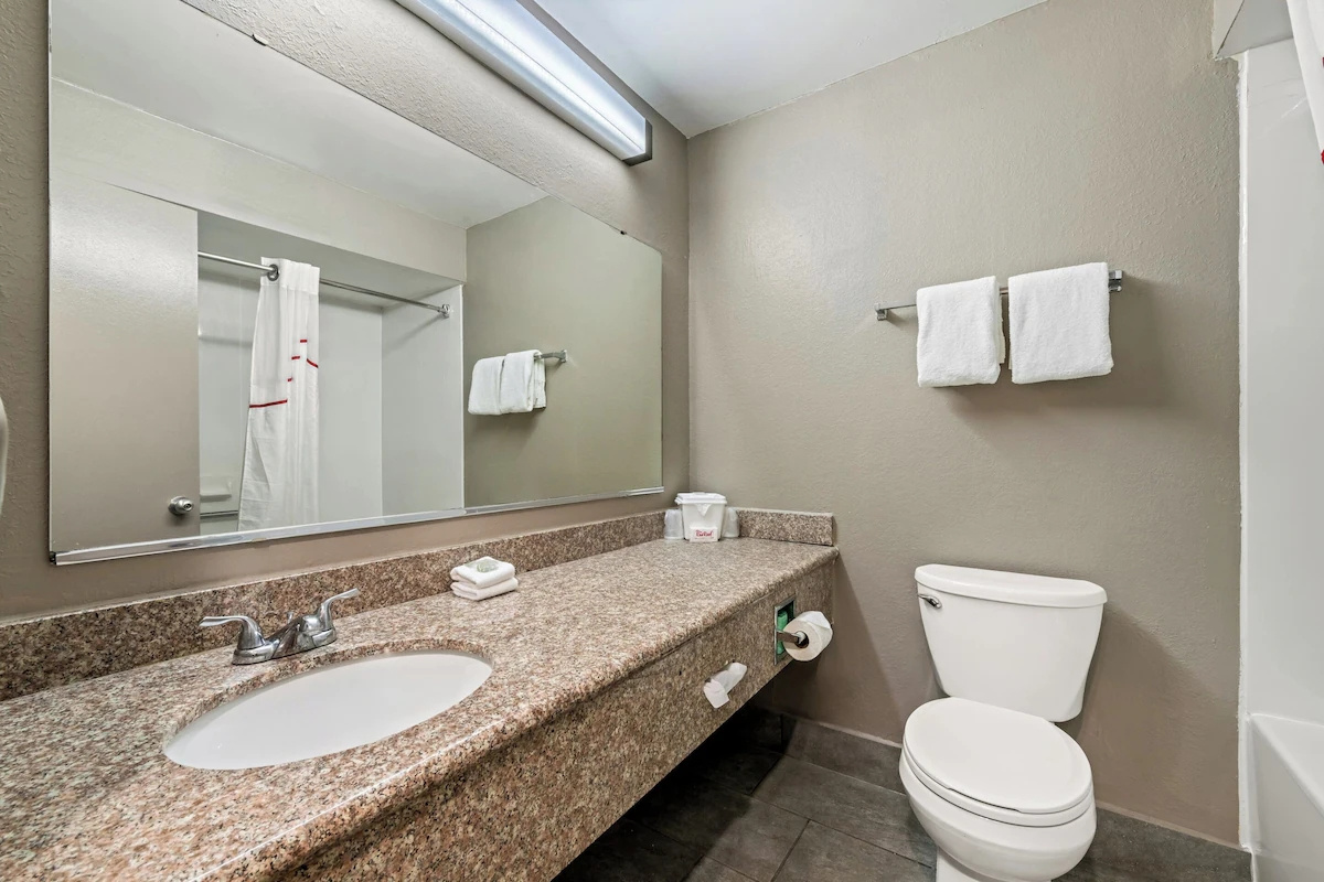 Photo - Red Roof Inn Charlotte - University
