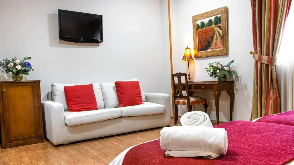 Photo - Hotel Reina Cristina