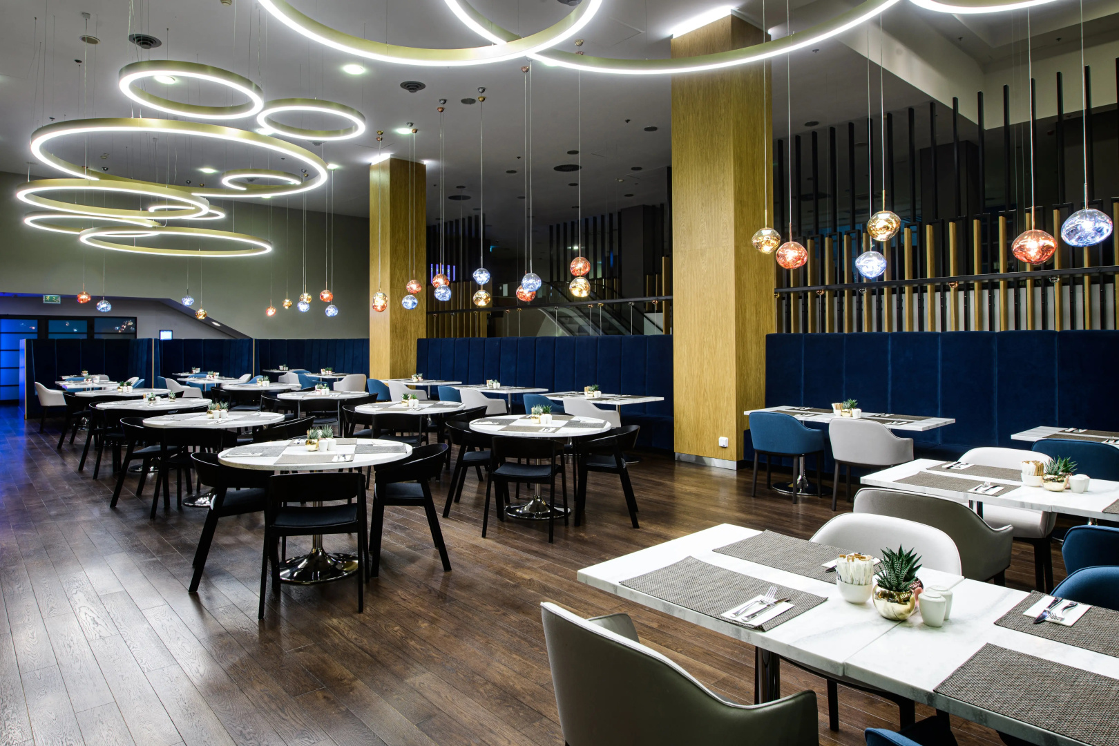 Foto - Courtyard by Marriott Warsaw Airport