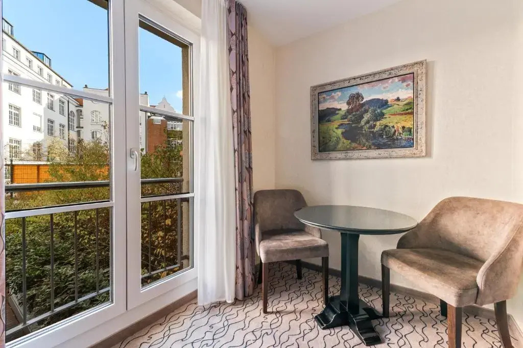 Foto - AdvaStay by KING's