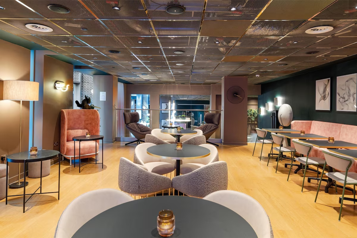 Photo - Yotel London City
