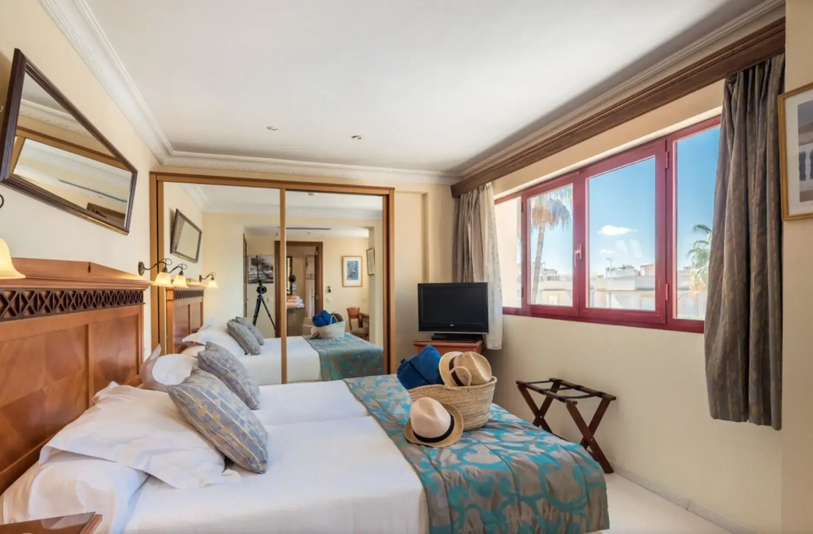 Foto - Hotel Ciutat Jardi