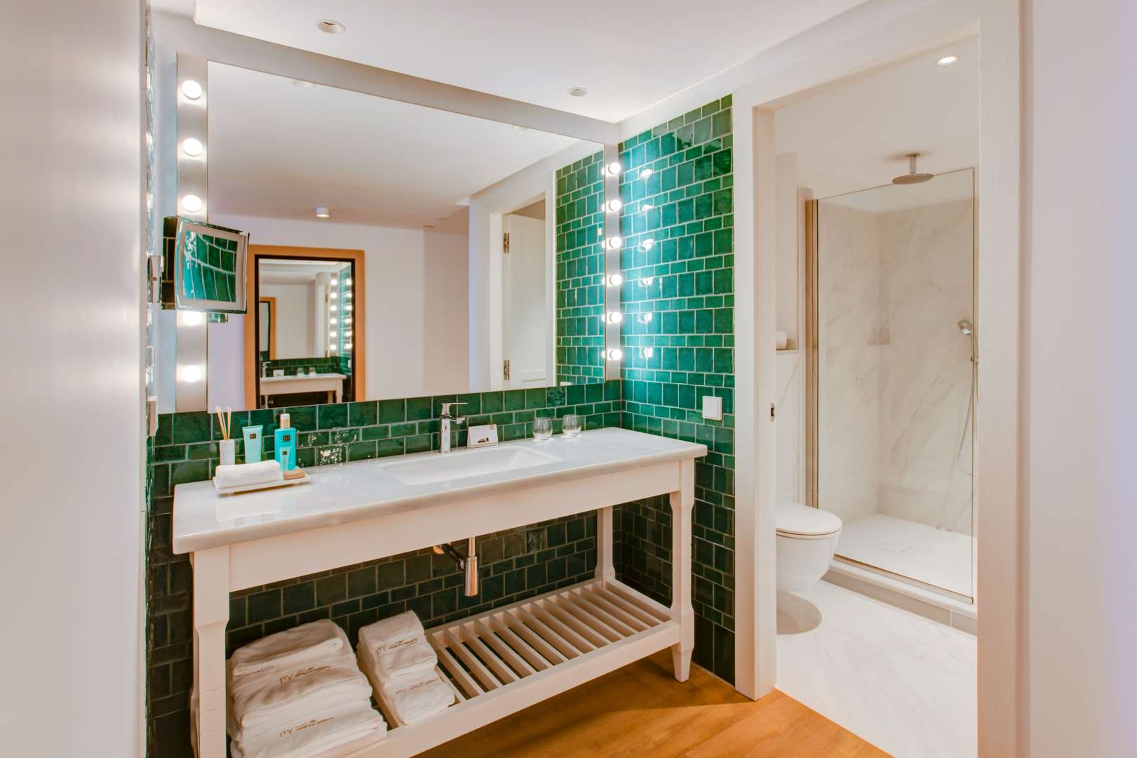 Photo - Plus Fariones Suite Hotel