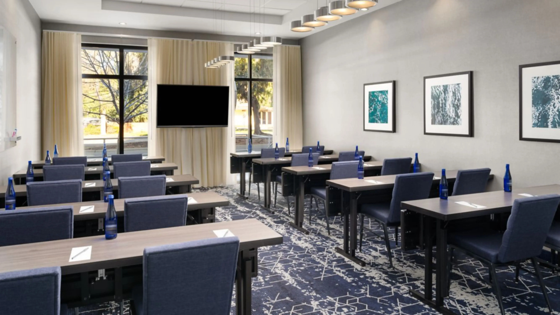 Photo - Courtyard by Marriott Sunnyvale Silicon Valley