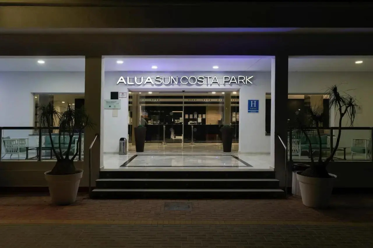 Photo - AluaSun Costa Park
