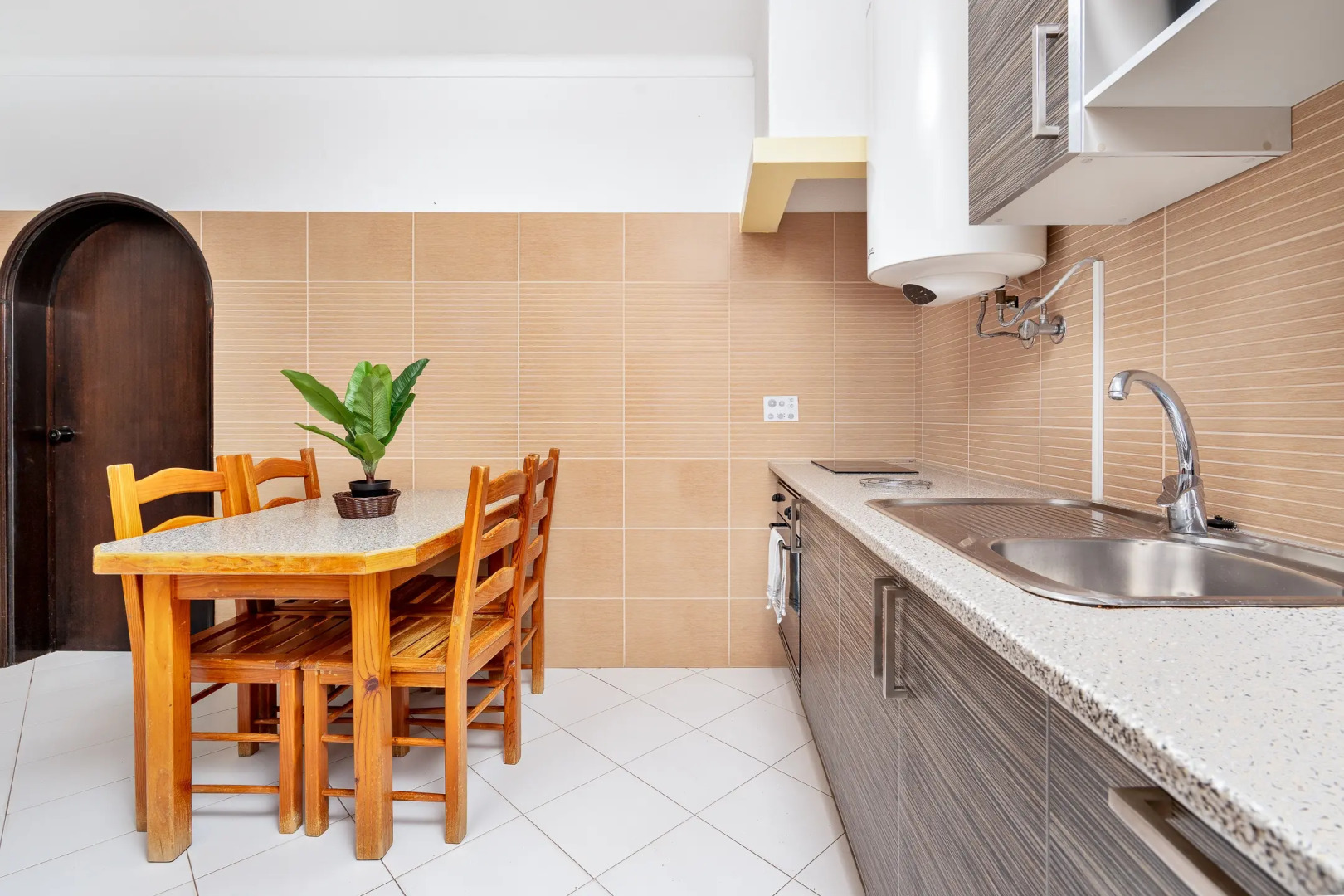 Photo - Colina Village