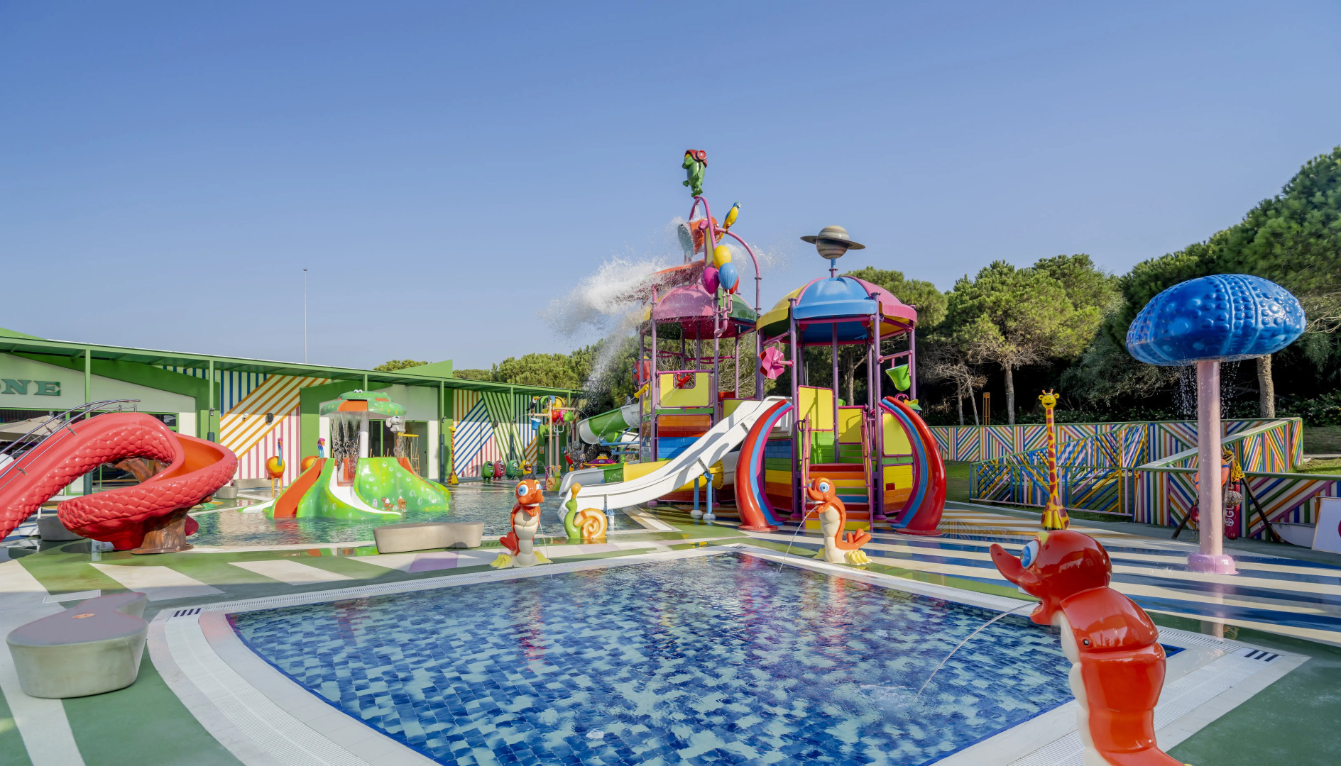 Photo - Rixos Premium Belek - The Land of Legends Access