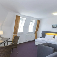 Dietrich-Bonhoeffer-Hotel