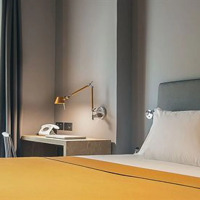 Yurbban Trafalgar Hotel