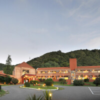 Pinares del Cerro Resort & Suites