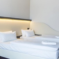 Dietrich-Bonhoeffer-Hotel